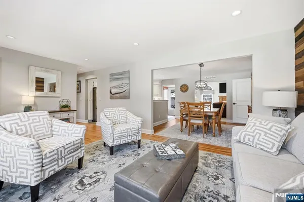 $849,900 | 165 Page Drive, Oakland, NJ 07436