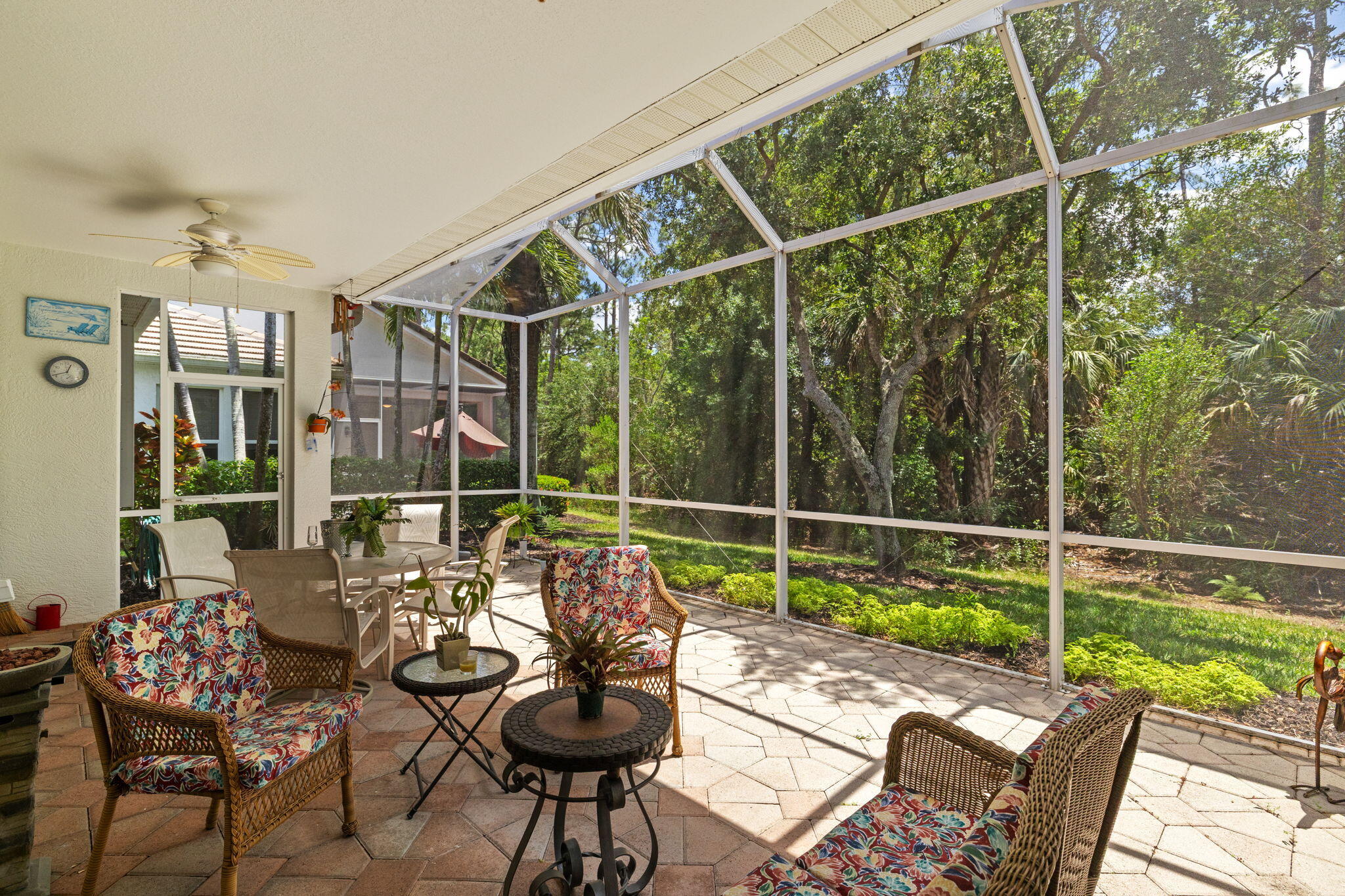 1409 Athol Way Naples, FL 34104 - Photo 33 of 47 26-Lanai 2 of 2