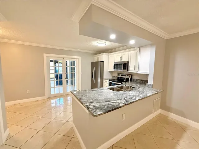 $1,750 | 11913 Cypress Hill Circle, Tampa, FL 33626