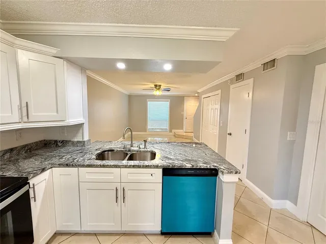 $1,750 | 11913 Cypress Hill Circle, Tampa, FL 33626