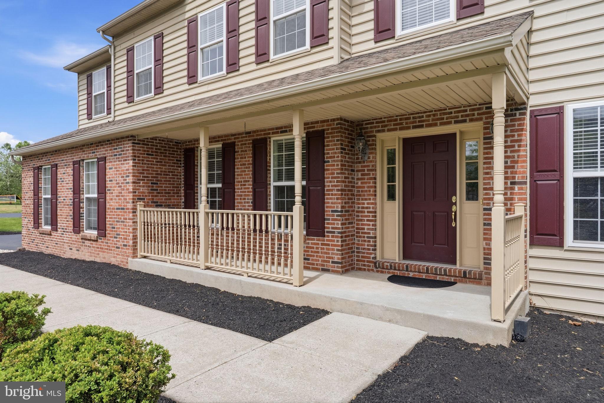 89 Bella Rosa Court Royersford, PA 19468 - Photo 5 of 53 Covered front porch