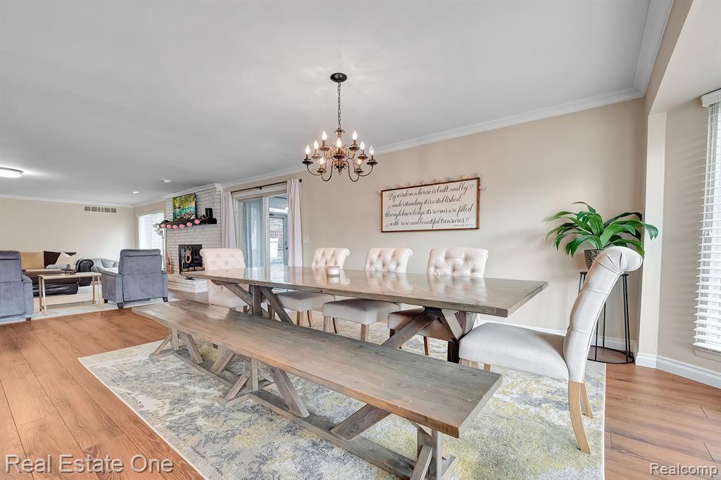449 Silvervale Drive Rochester Hills, MI 48309 - Photo 10 of 34