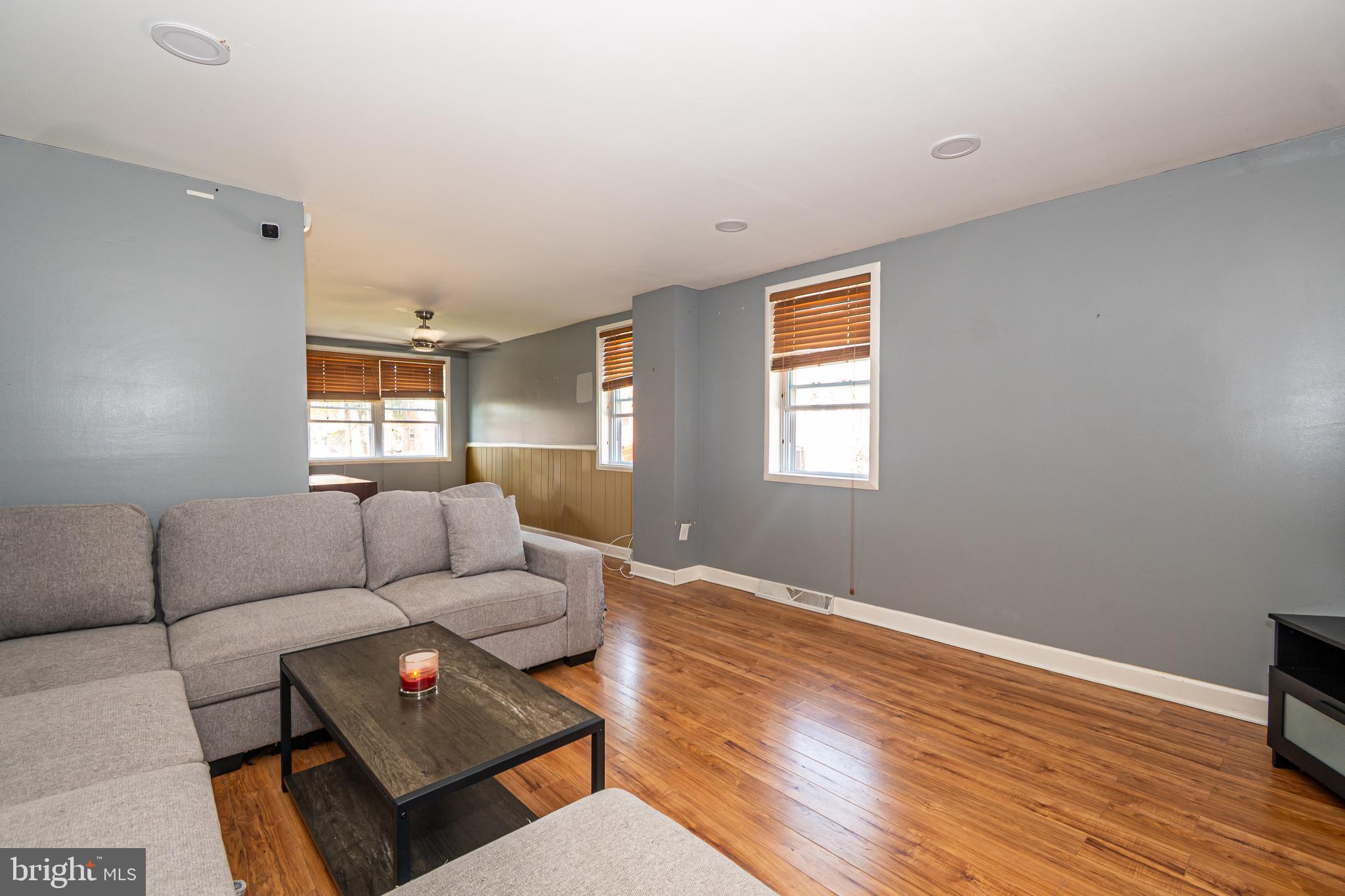 5538 Whitwood Road Baltimore, MD 21206 - Photo 3 of 17