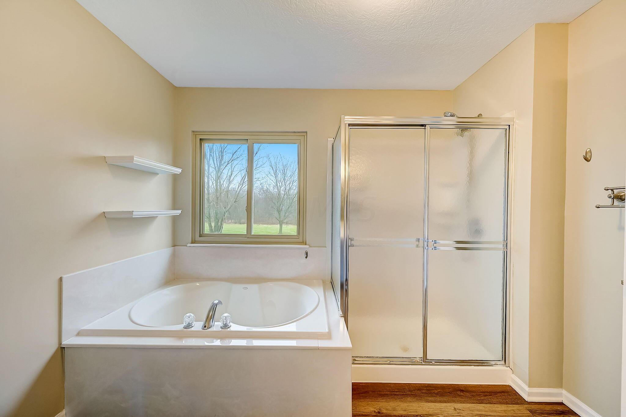 3398 Pine Way Powell, OH 43065 - Photo 16 of 21 45-web-or-mls-Pine Way-045