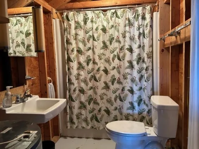 $1,200 | 792 Bunker Road, New London, NH 03257