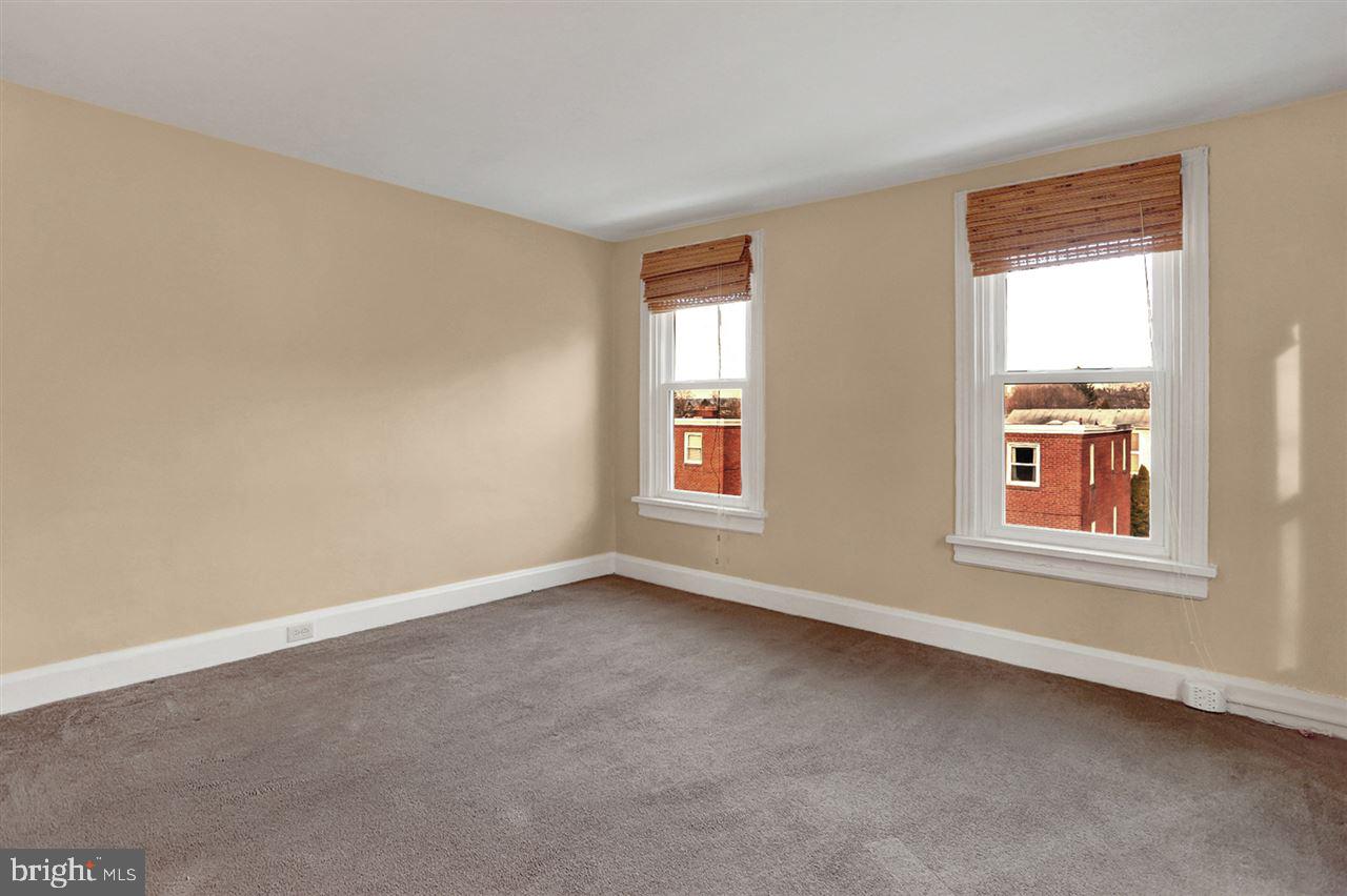 1959 Rudy Road Harrisburg, PA 17104 - Photo 15 of 25 Gallery Image 15