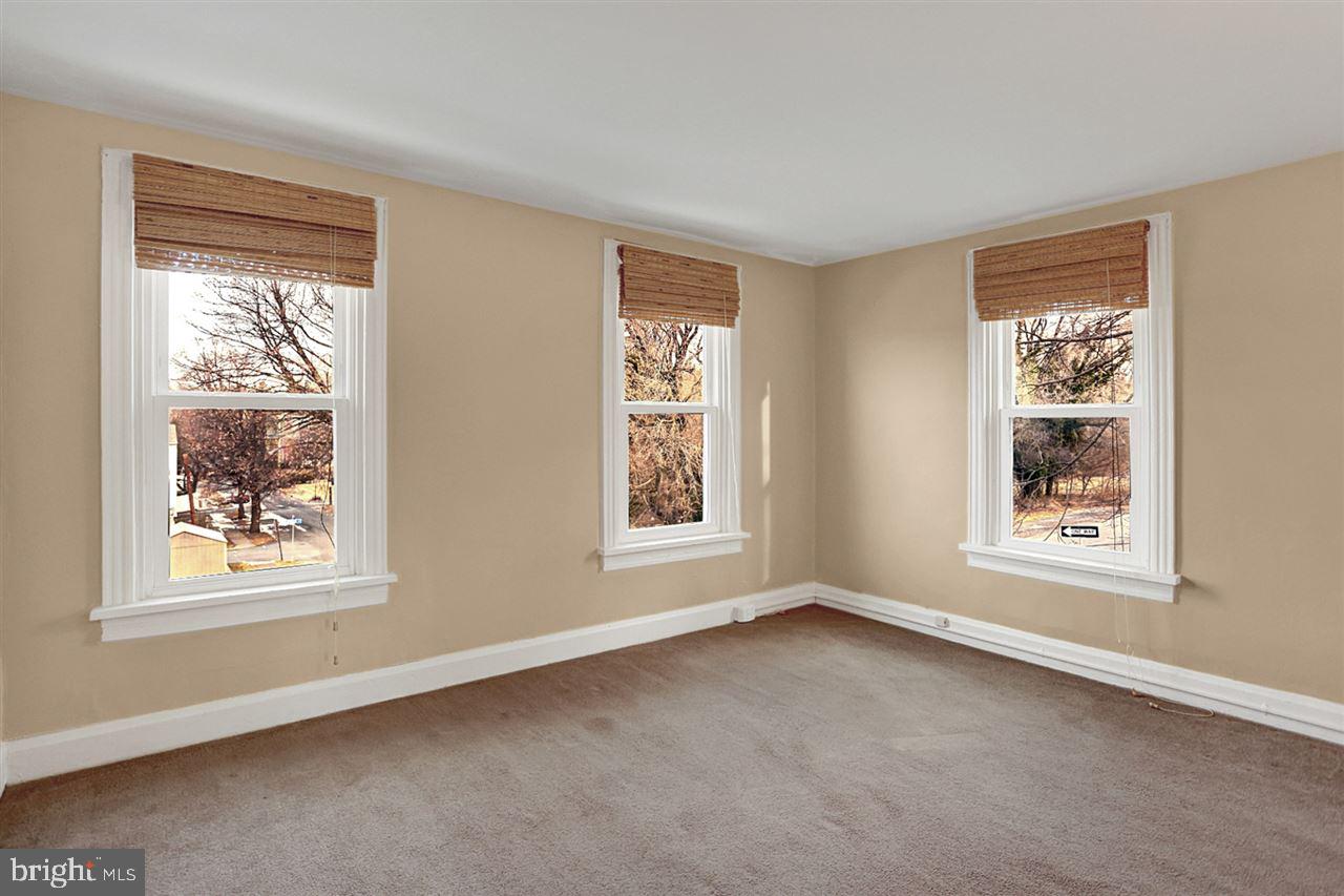 1959 Rudy Road Harrisburg, PA 17104 - Photo 16 of 25 Gallery Image 16