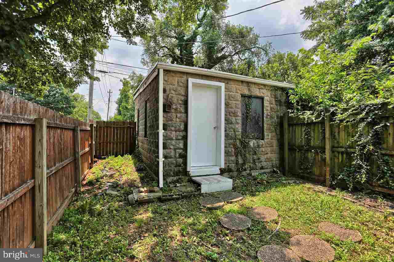 1959 Rudy Road Harrisburg, PA 17104 - Photo 22 of 25 Gallery Image 22