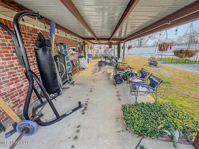 $199,000 | 107 Ashley Lane, Vidalia, LA 71373