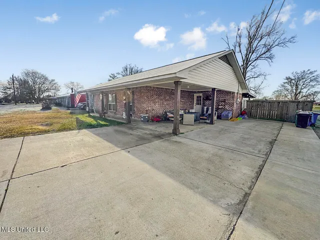 $199,000 | 107 Ashley Lane, Vidalia, LA 71373