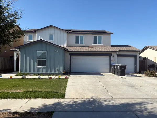 $510,000 | 332 West Porter Avenue, Visalia, CA 93291