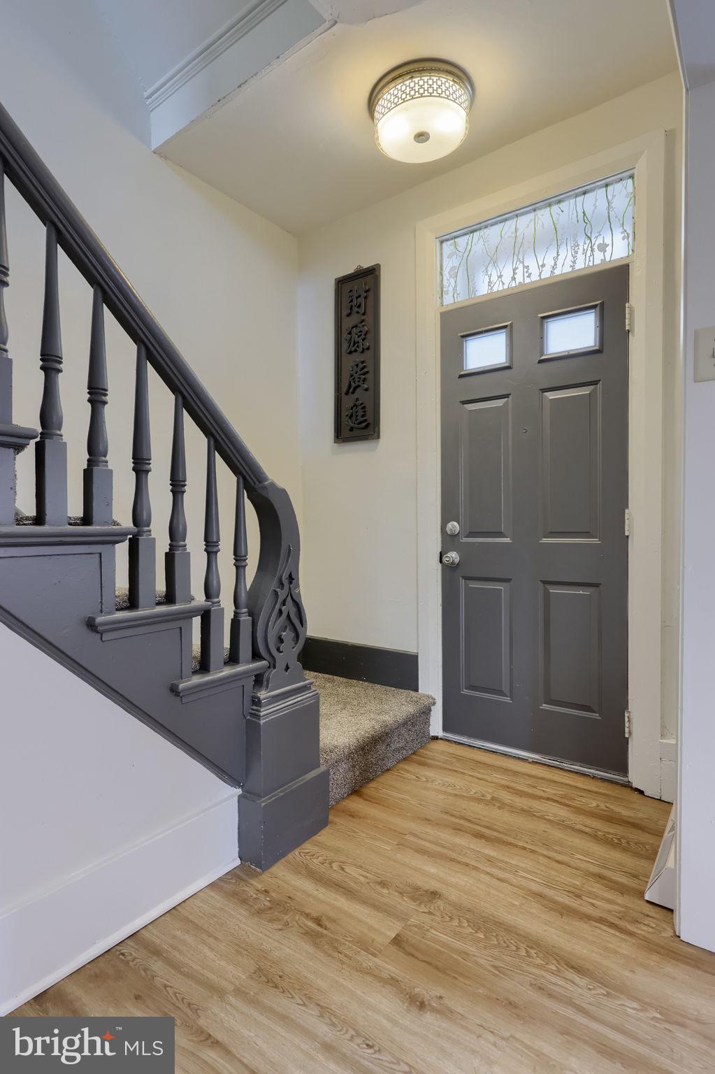 217 North Charles Street Red Lion, PA 17356 - Photo 4 of 37