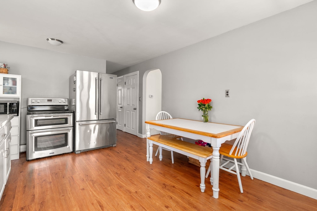 14 Davis Road Auburn, MA 01501 - Photo 5 of 29 Gallery Image 5