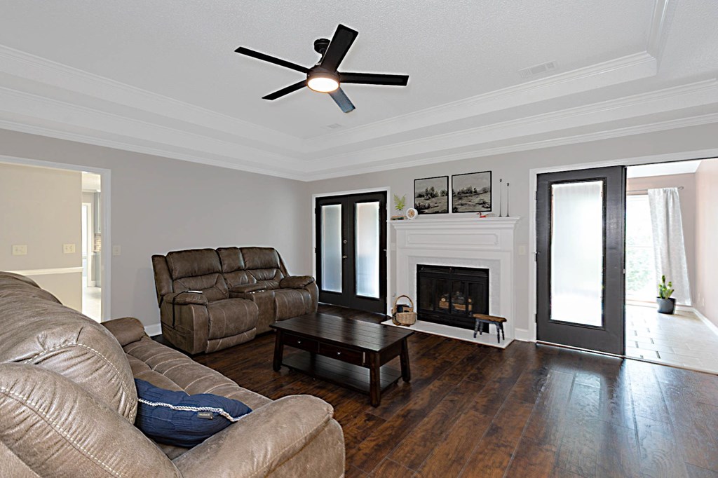 6813 Panstone Drive Columbus, GA 31909 - Photo 6 of 35 Great Room