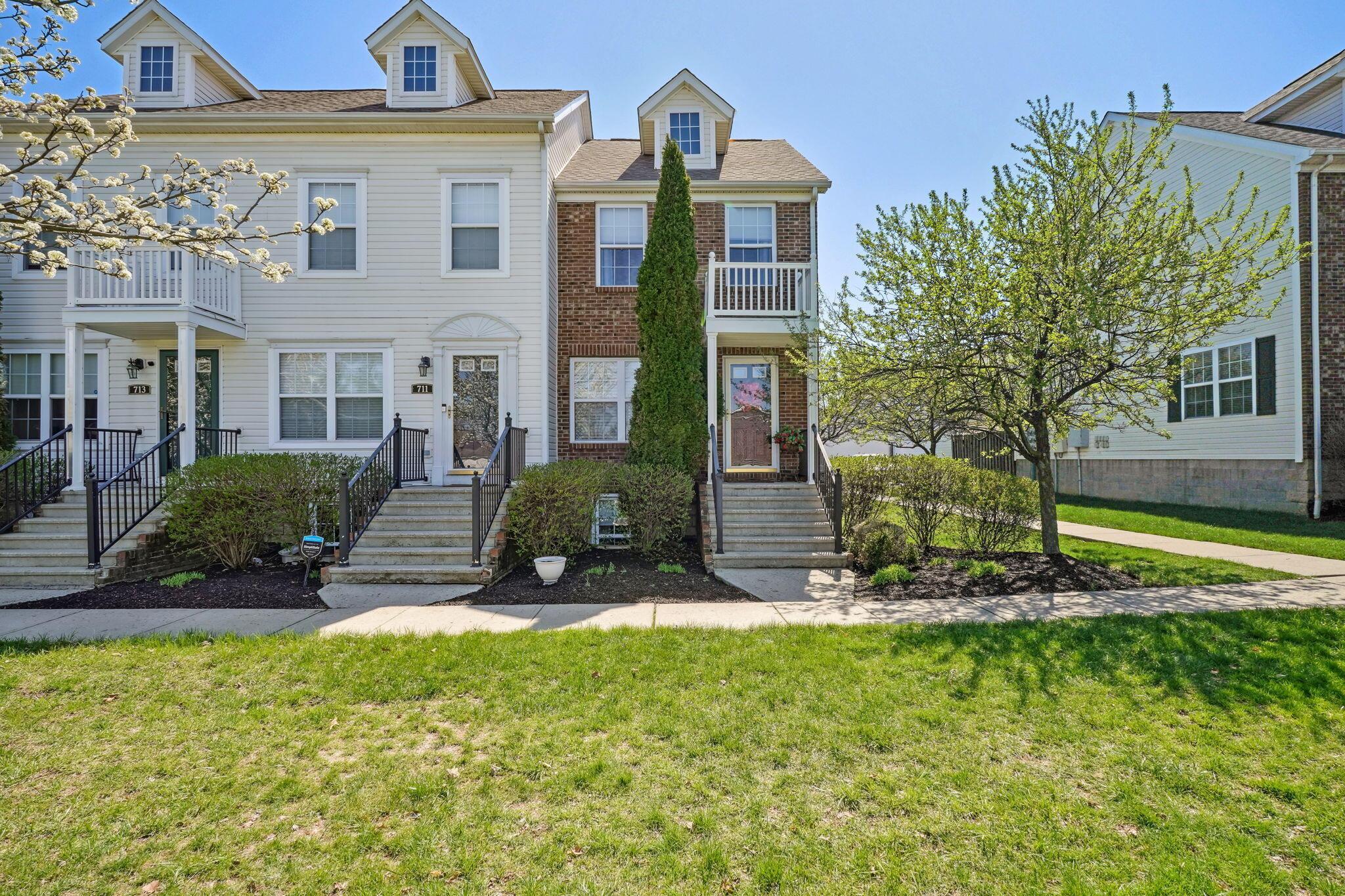 707 Lazelle Road Westerville, OH 43081 - Photo 18 of 26 Front View