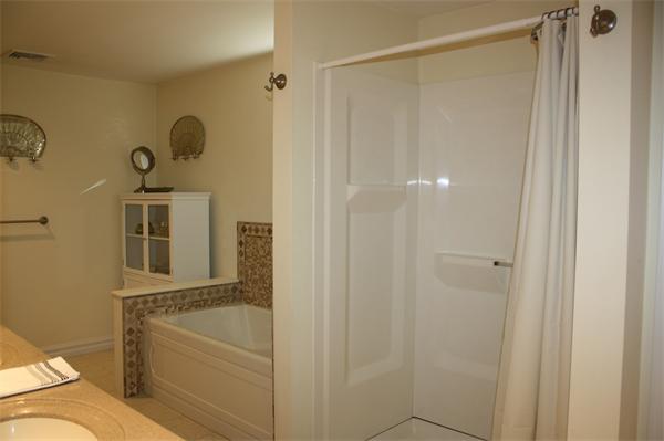 458 Waverly Road North Andover, MA 01845 - Photo 10 of 11 Gallery Image 10