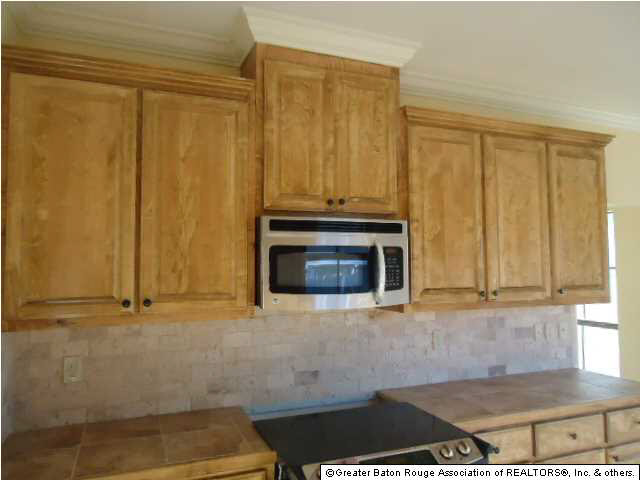 19 B Ida Drive Baton Rouge, LA 70818 - Photo 7 of 14 Gallery Image 7
