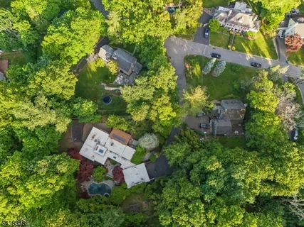 $1,299,000 | 21 Sheffield Terrace, West Orange, NJ 07052