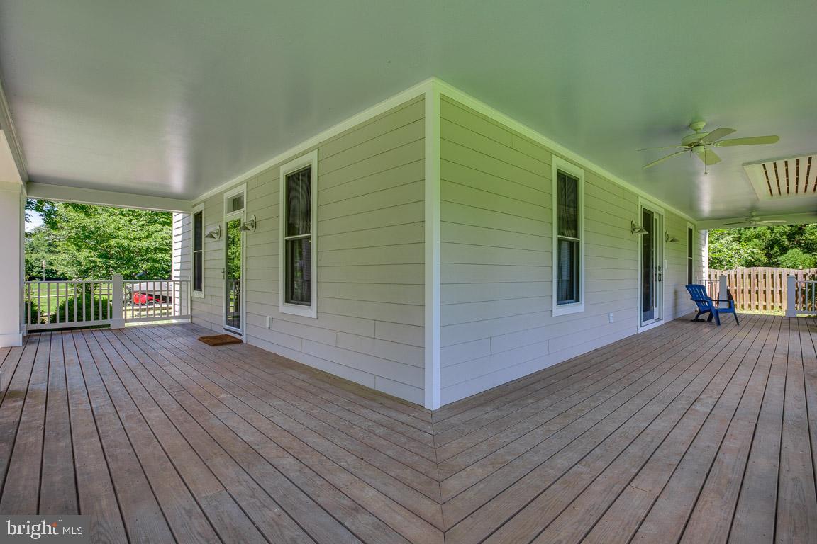 16 Dobe Point Road Stafford, VA 22554 - Photo 32 of 39 Wrap Around Porch