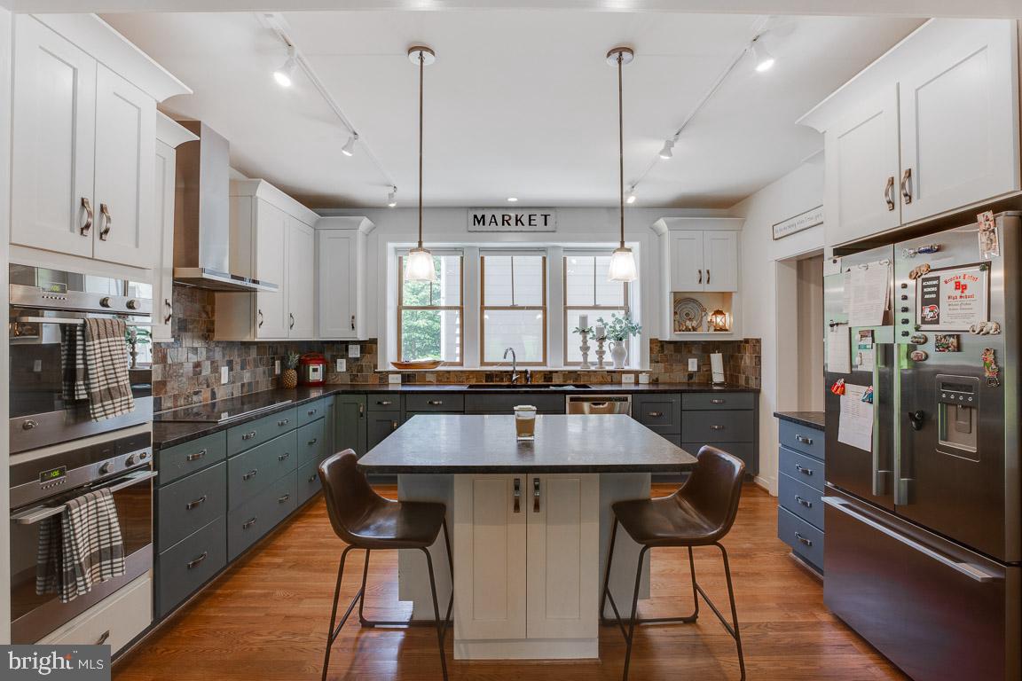 16 Dobe Point Road Stafford, VA 22554 - Photo 8 of 39 Kitchen