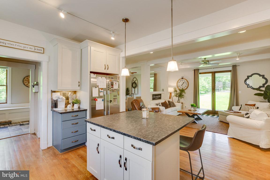 16 Dobe Point Road Stafford, VA 22554 - Photo 9 of 39 Kitchen has Island and Pendant Lights