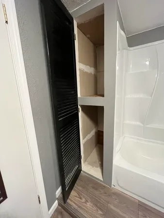 $599,000 | 1802 Evans Avenue, Valparaiso, IN 46383