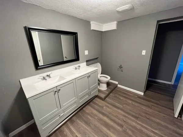 $599,000 | 1802 Evans Avenue, Valparaiso, IN 46383