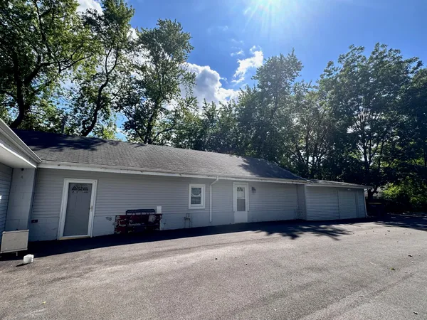 $599,000 | 1802 Evans Avenue, Valparaiso, IN 46383