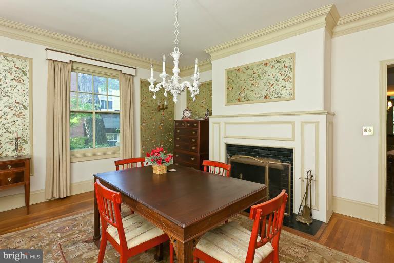 203 Ridgewood Road Baltimore, MD 21210 - Photo 4 of 26 Dining Room