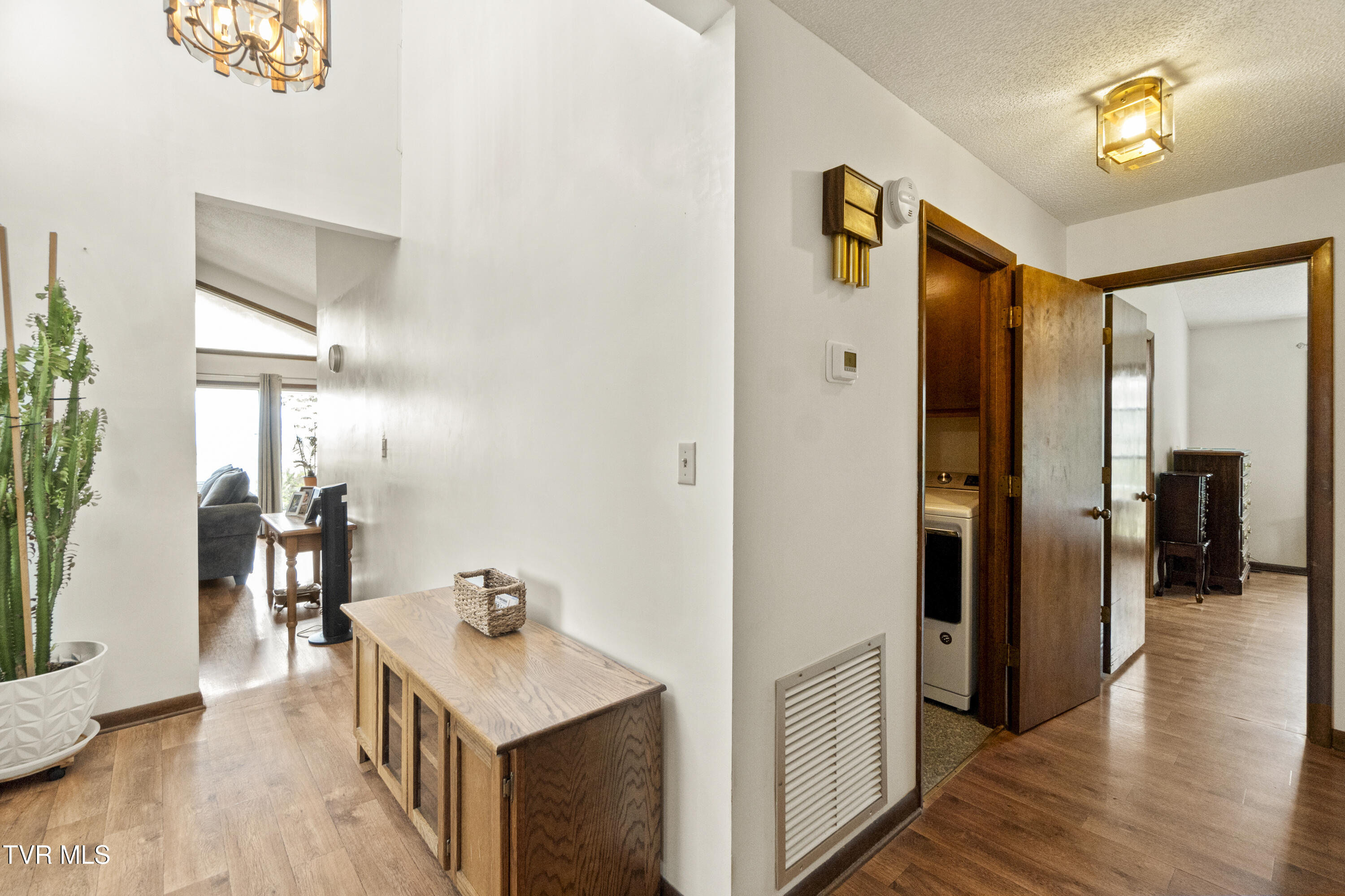 255 Old Kentucky Road West Greeneville, TN 37743 - Photo 23 of 63 18