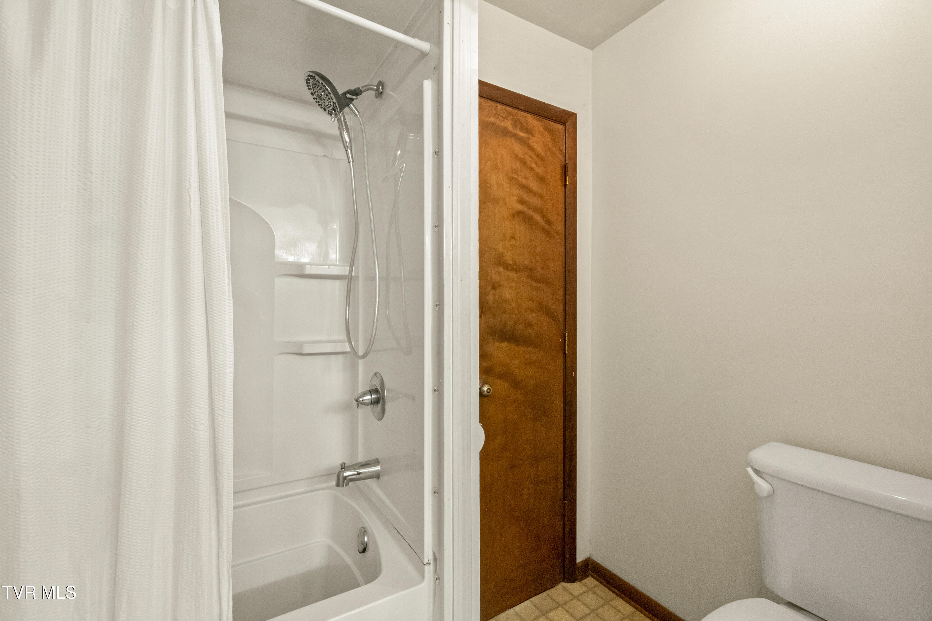 255 Old Kentucky Road West Greeneville, TN 37743 - Photo 28 of 63 22