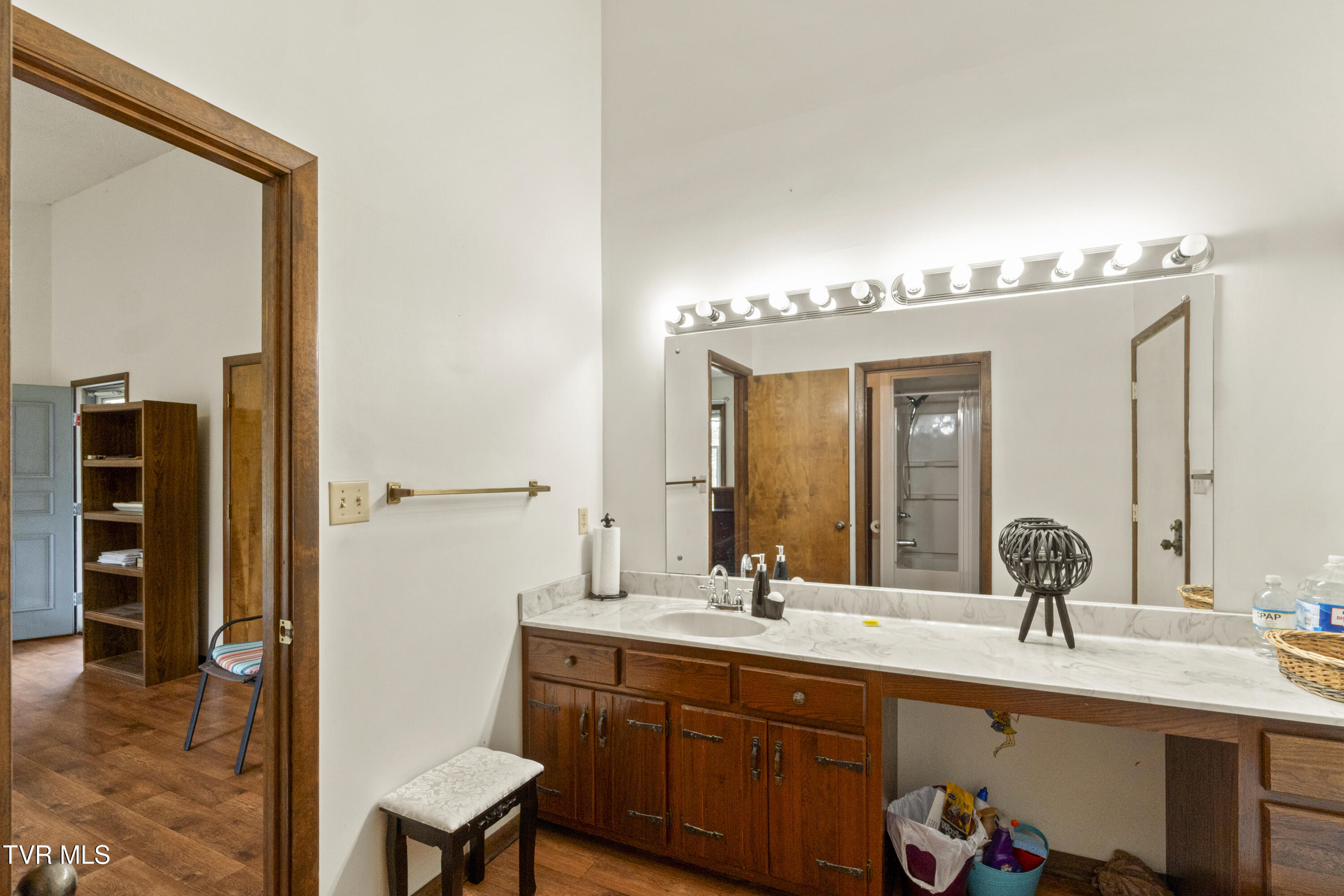 255 Old Kentucky Road West Greeneville, TN 37743 - Photo 29 of 63 23