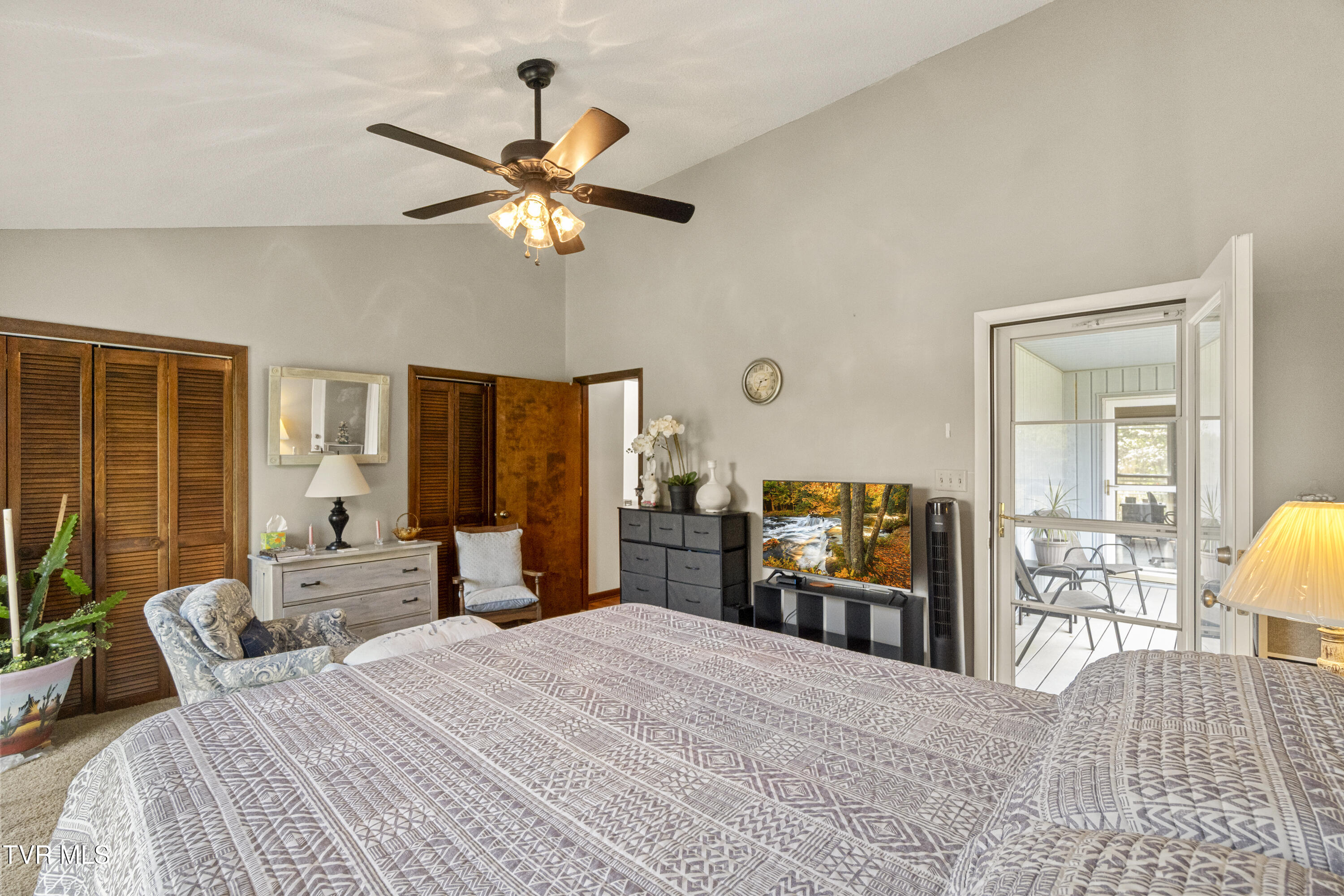 255 Old Kentucky Road West Greeneville, TN 37743 - Photo 31 of 63 26