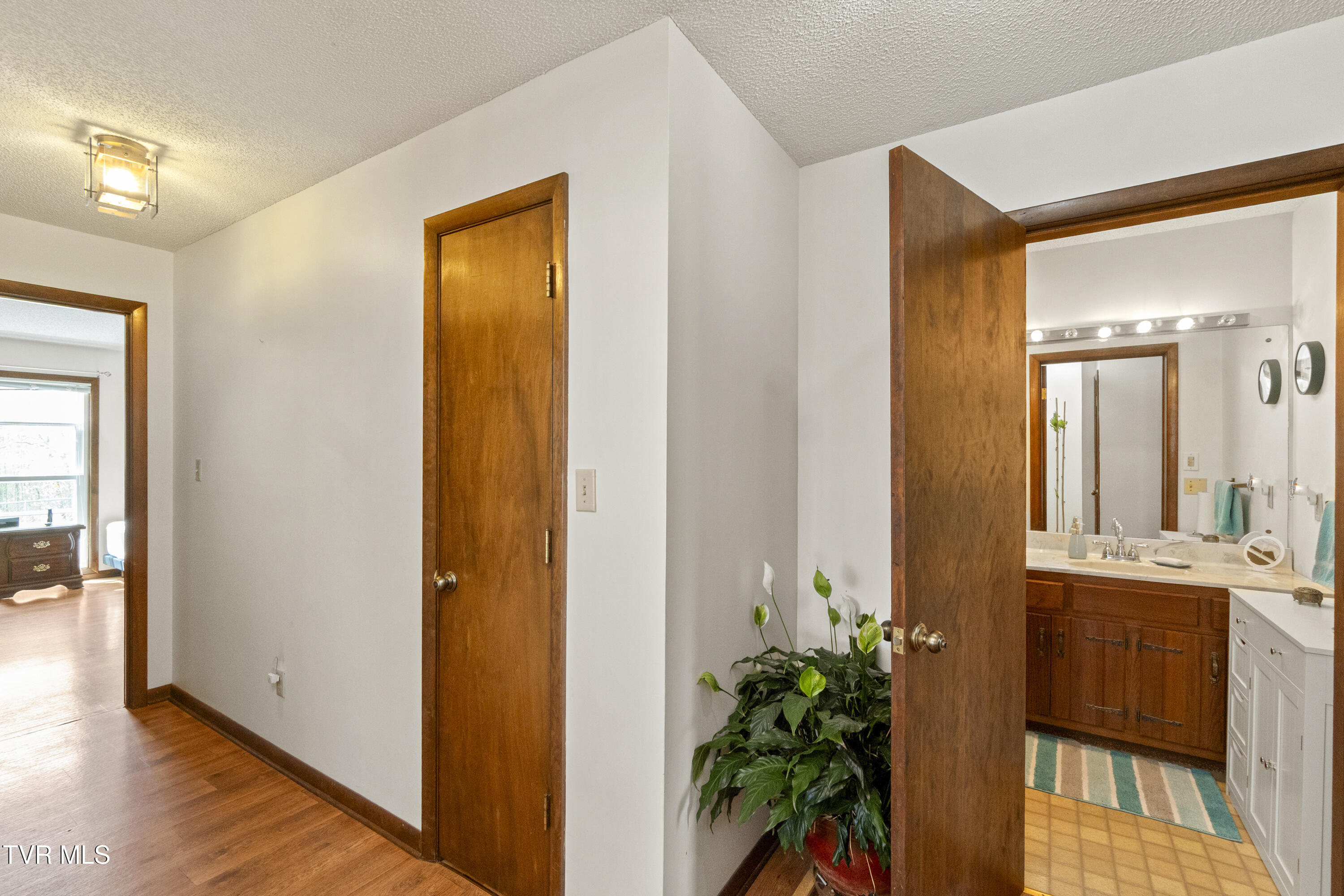 255 Old Kentucky Road West Greeneville, TN 37743 - Photo 32 of 63 27 (2)