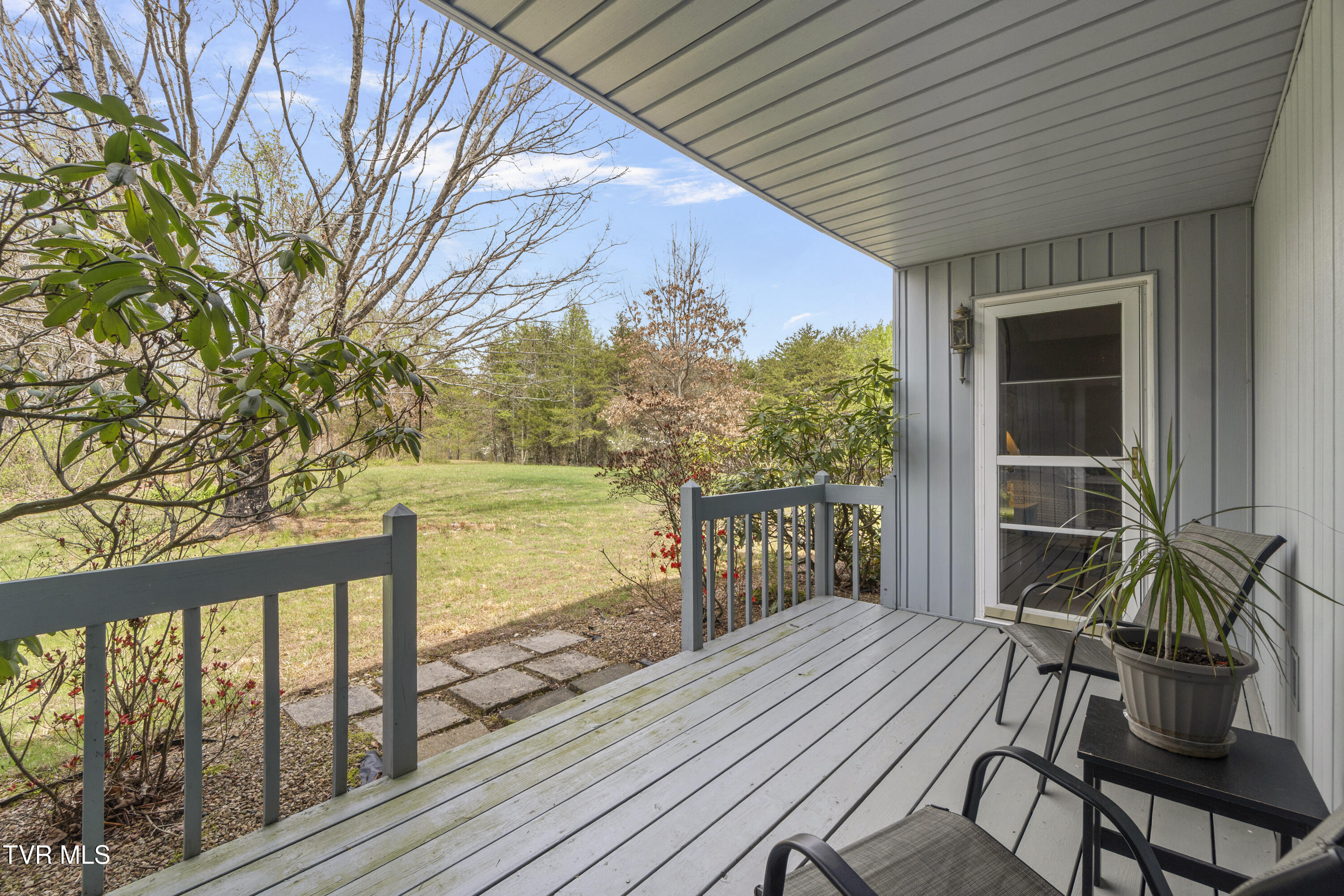 255 Old Kentucky Road West Greeneville, TN 37743 - Photo 37 of 63 31