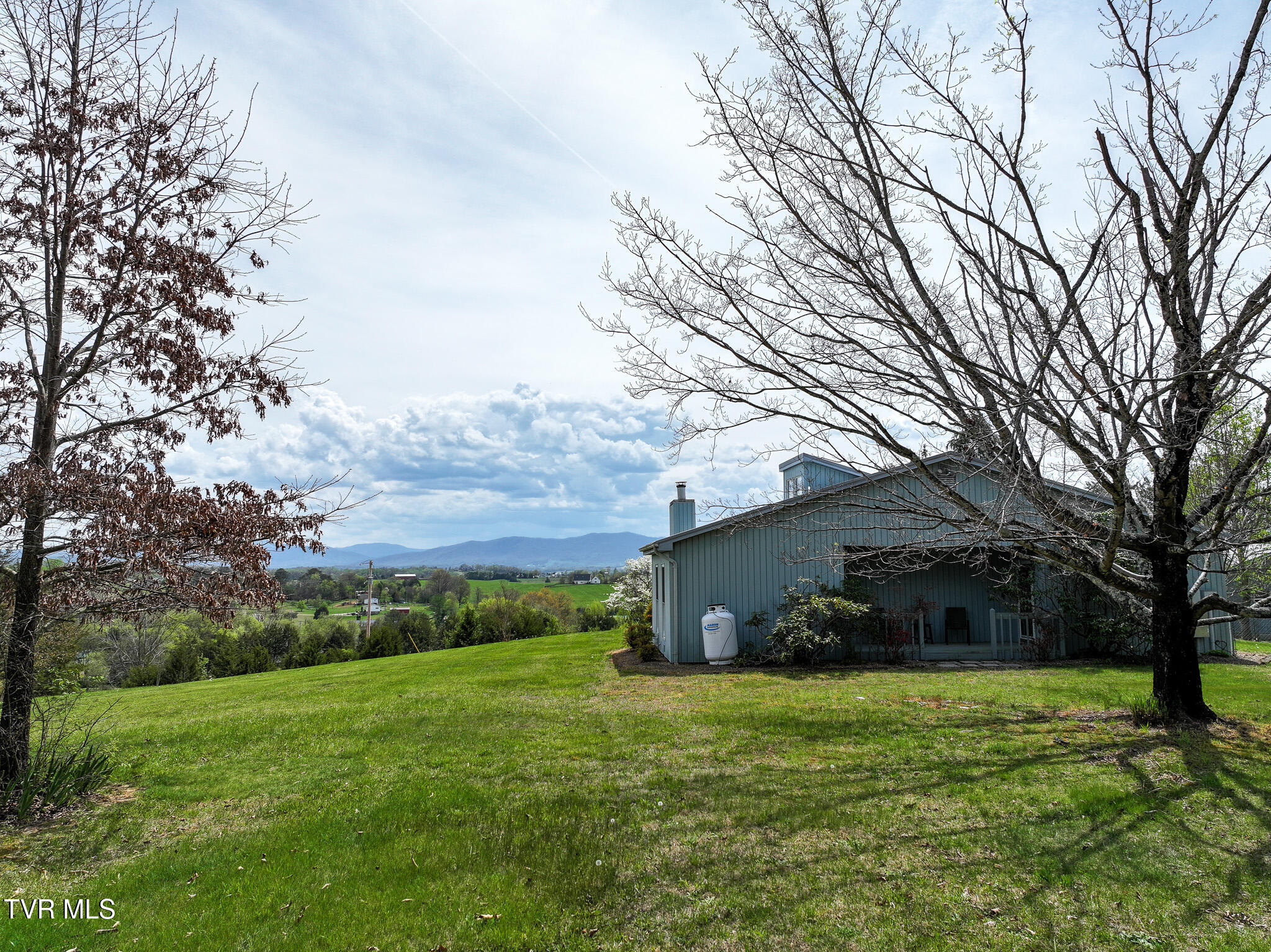 255 Old Kentucky Road West Greeneville, TN 37743 - Photo 56 of 63 49