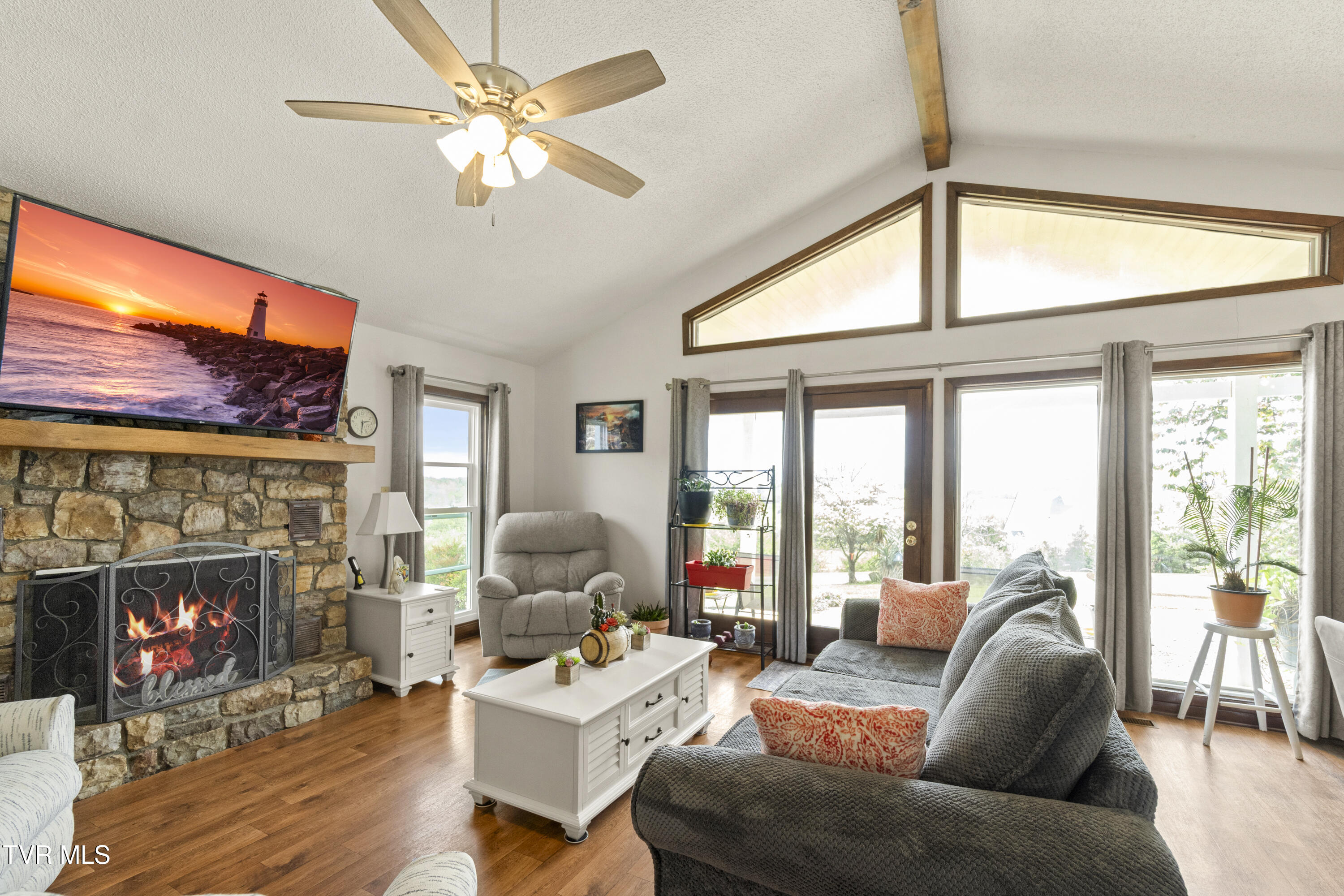 255 Old Kentucky Road West Greeneville, TN 37743 - Photo 8 of 63 7