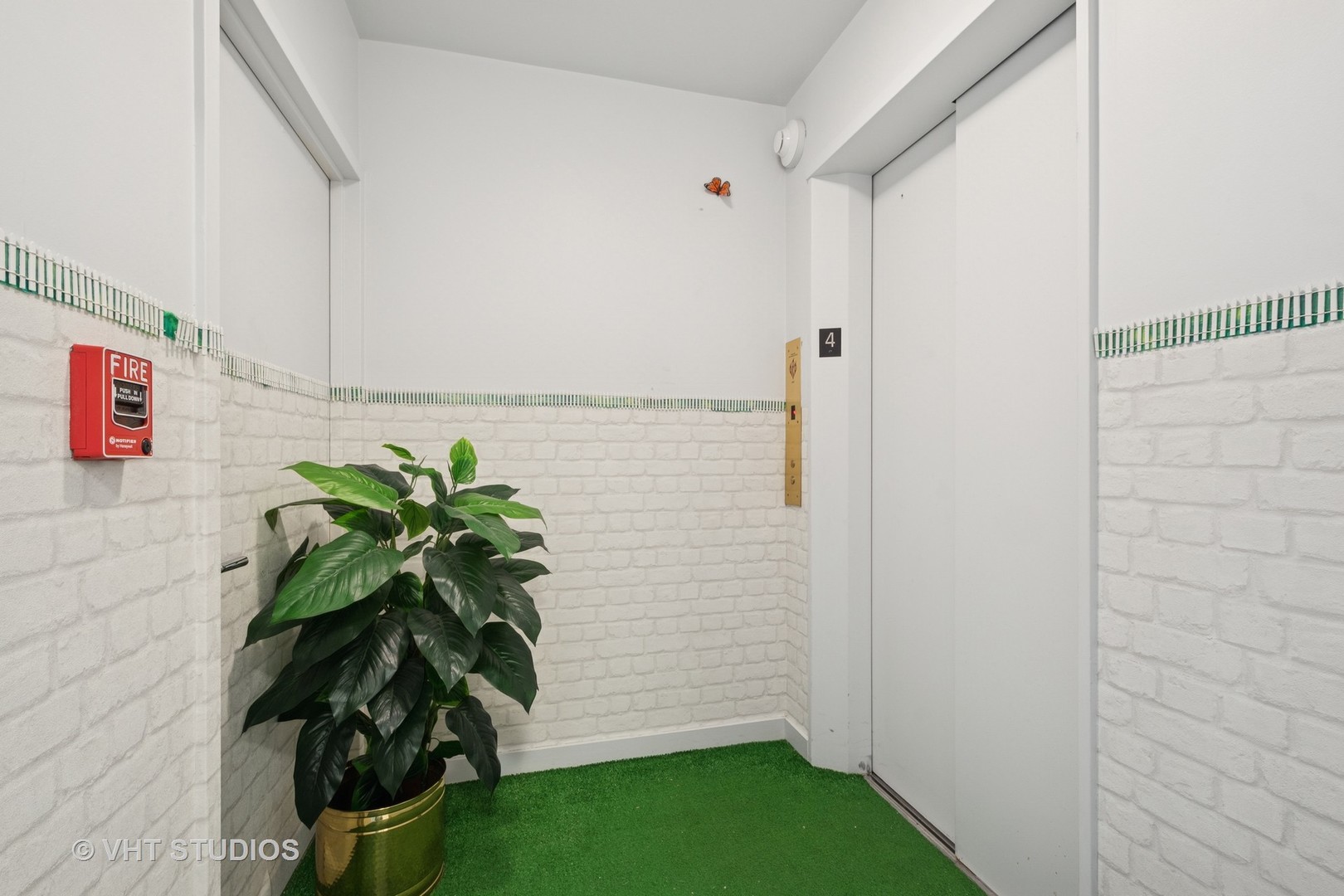 1420 Sheridan Road, Unit 4F Wilmette, IL 60091 - Photo 2 of 22 Gallery Image 2