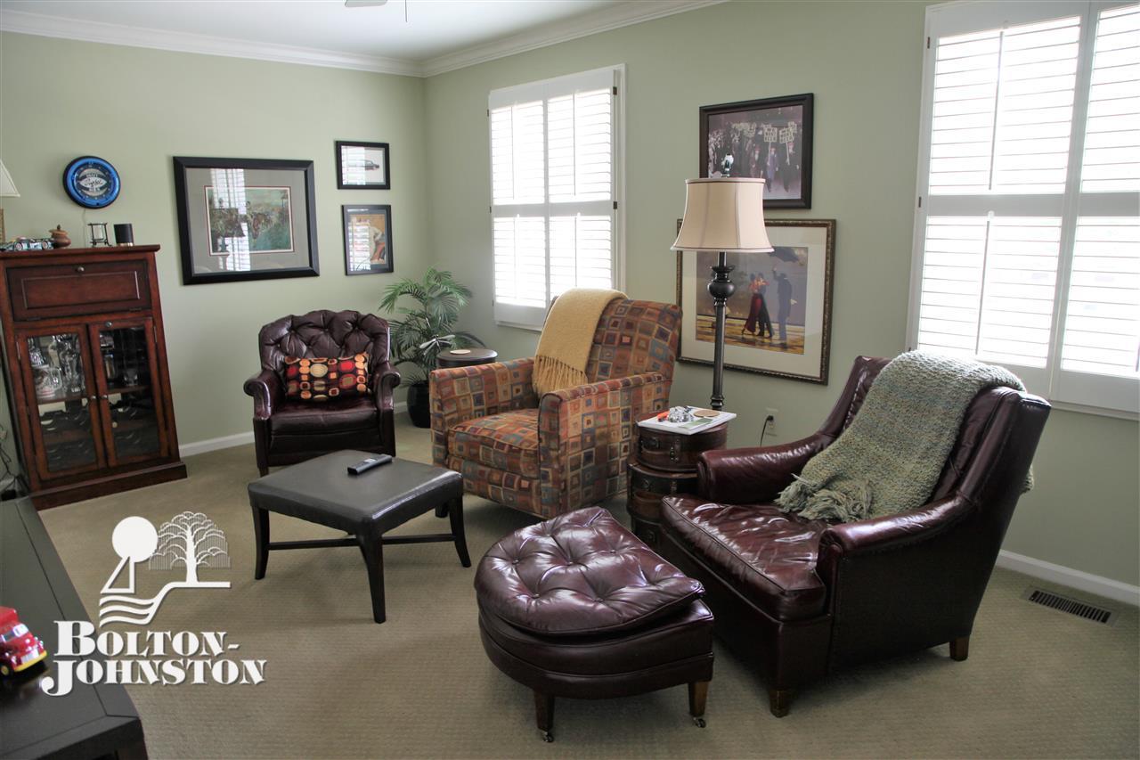 831 South Oxford Road Grosse Pointe Woods, MI 48236 - Photo 19 of 23