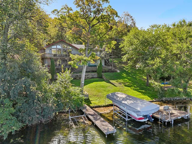 $1,299,000 | W5706 Bubbling Springs Drive, La Grange, WI 53121