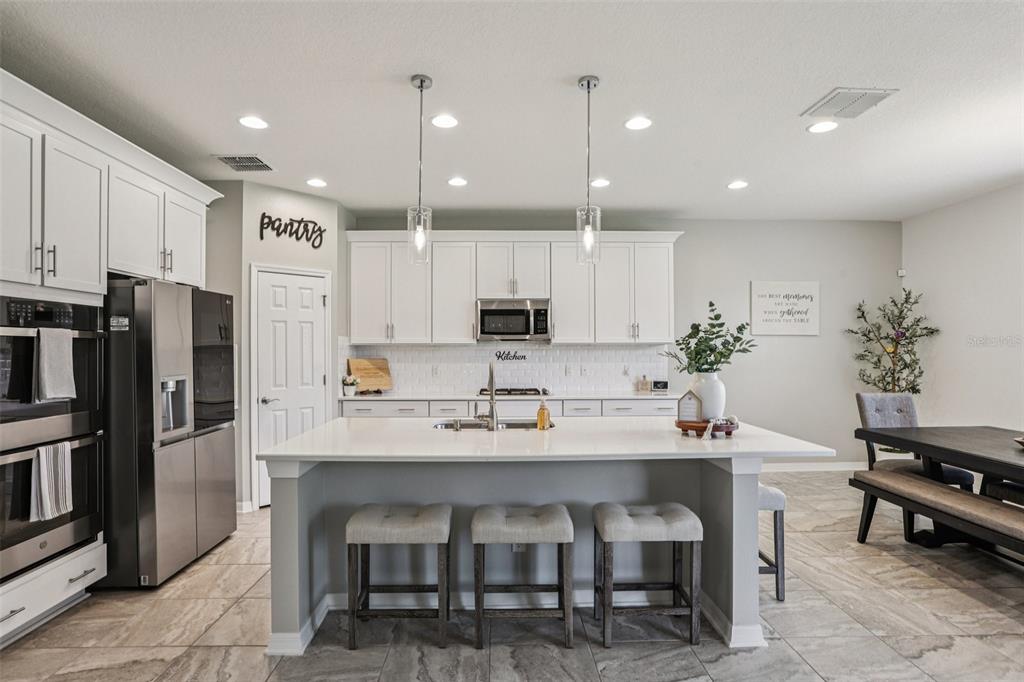 4473 Tatum Loop Odessa, FL 33556 - Photo 7 of 34