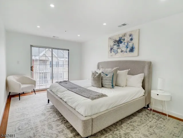 $400,000 | 42 Krueger Court, Newark, NJ 07103