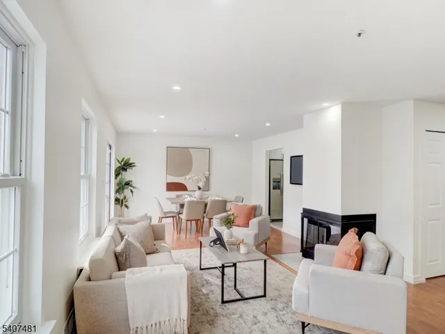 $400,000 | 42 Krueger Court, Newark, NJ 07103