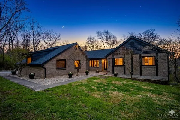 $510,000 | 7484 Zion Hill Road, Cleves, OH 45002
