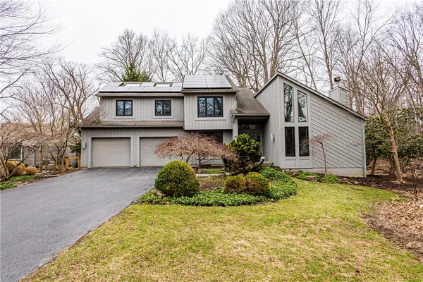 $484,900 | 28 Shelter Creek Lane, Perinton, NY 14450