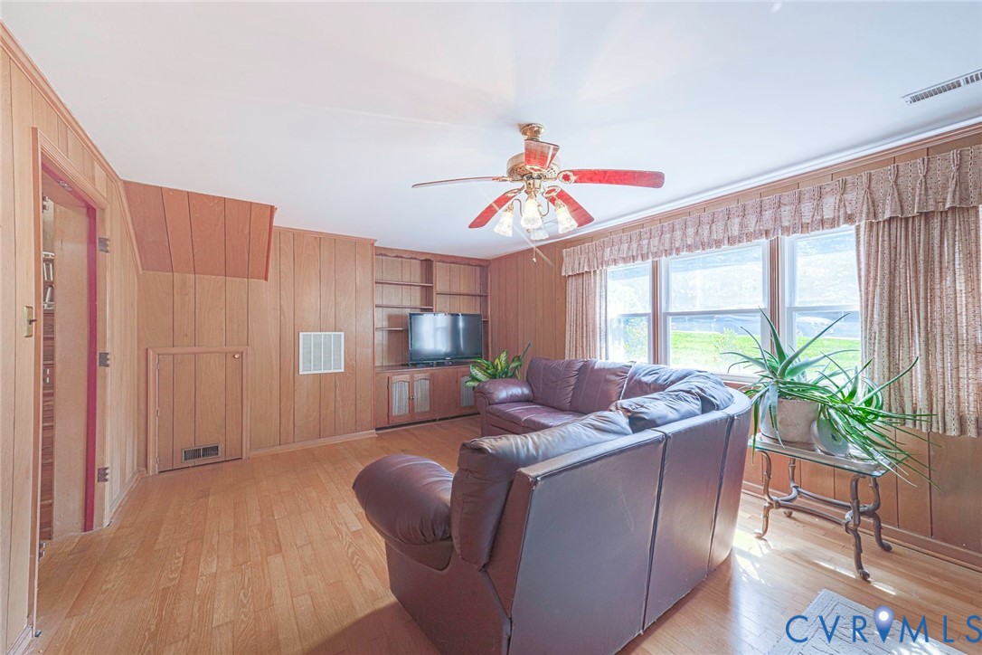 2402 Landon Road Henrico, VA 23294 - Photo 24 of 38
