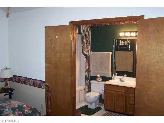 2008 Winding Ridge Road Winston-Salem, NC 27127 - Photo 6 of 9 Other. Master bathroom with double vanity and jetted tub