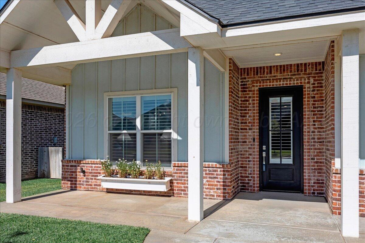 6300 Foley Square Street Amarillo, TX 79119 - Photo 25 of 39 Front Porch