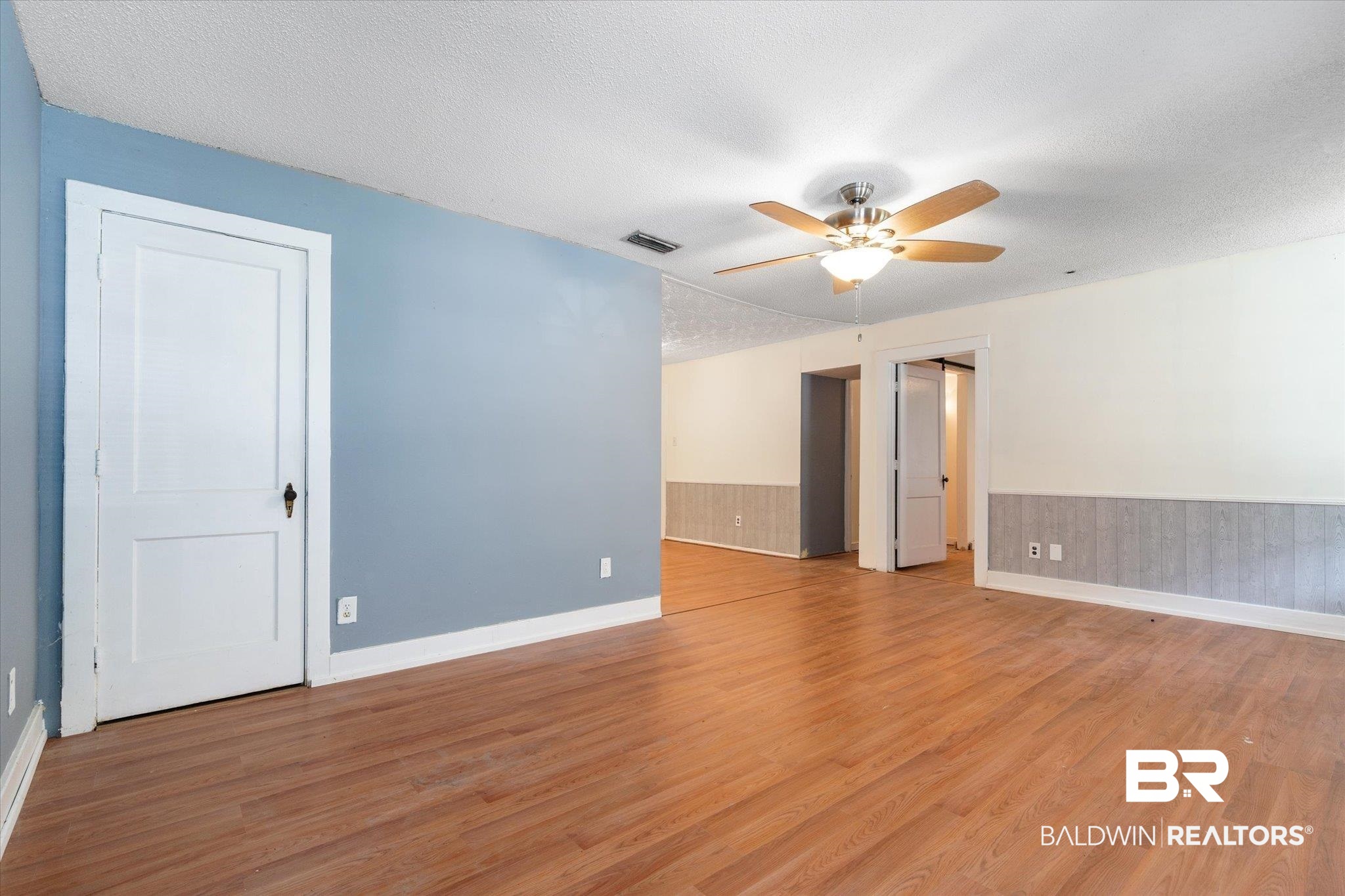 270 Siena Vista Street Mobile, AL 36607 - Photo 3 of 23
