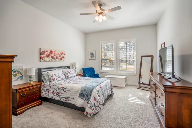 $729,770 | 208 Twinflower Trl Court, Conroe, TX 77318